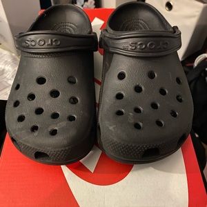 Black Crocs